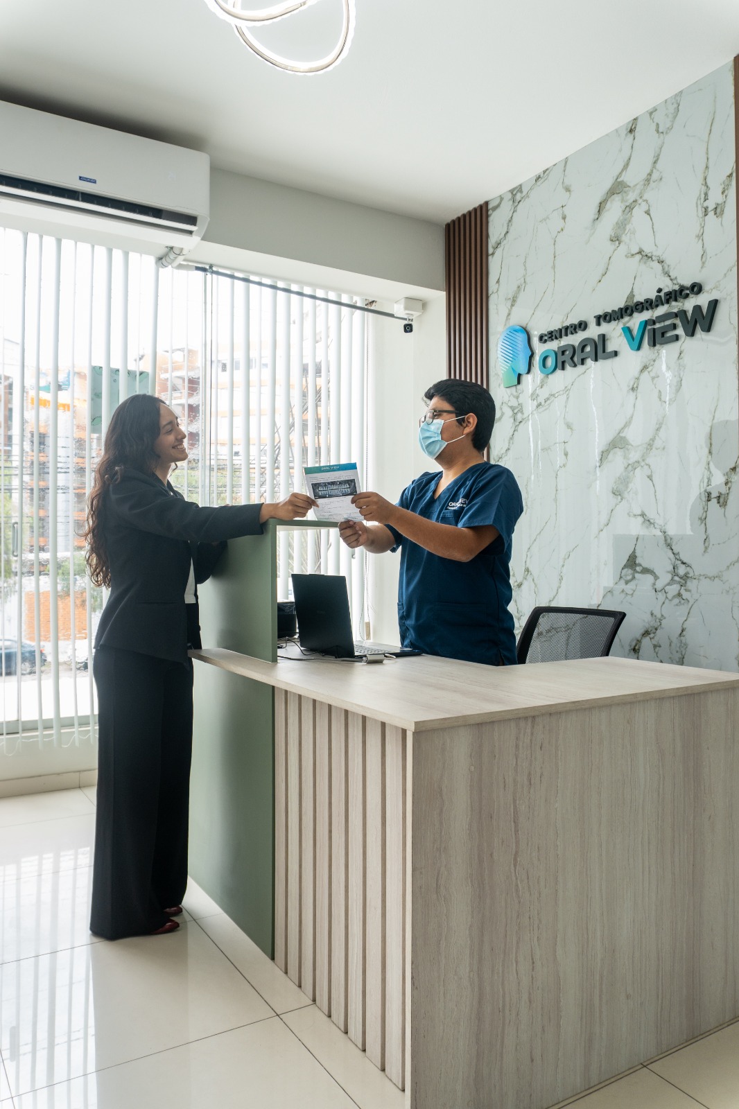 Oral View — atención al paciente